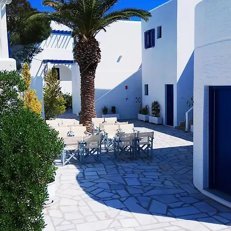 Nicos Studios & Apartments Logaras Exterior photo